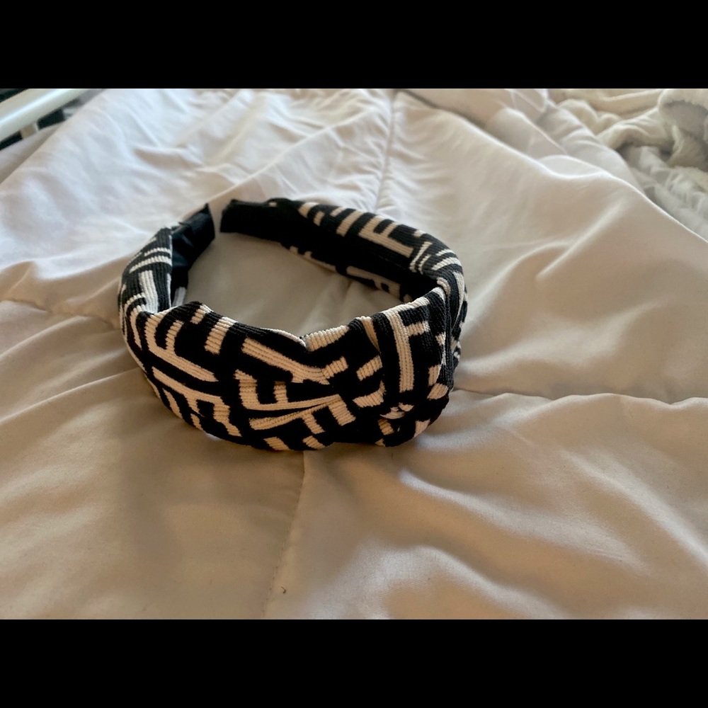 Fendi Headband knockoff
